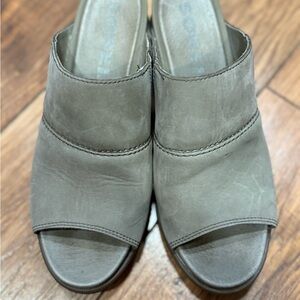 Sorel Gray Open-Toe Slide Mules